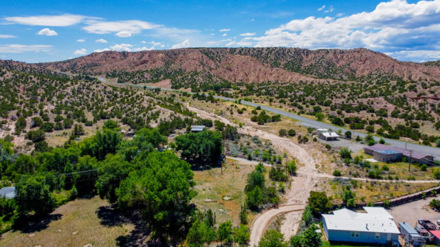 14 SANTA CRUZ DAM RD, CHIMAYO, NM 87522, photo 3 of 18