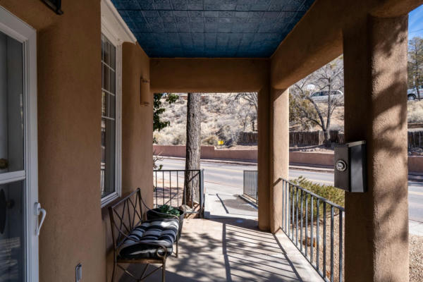 640 PASEO DE PERALTA, SANTA FE, NM 87501, photo 4 of 46