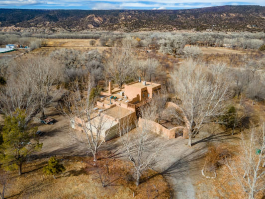 211 COUNTY ROAD 41, LOS LUCEROS, NM 87511, photo 4 of 54