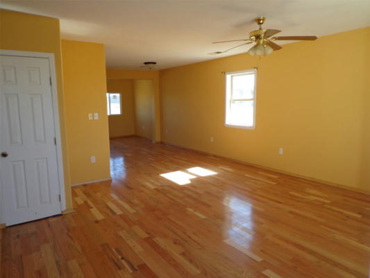 24 AIR LOCK RD, LAS VEGAS, NM 87701, photo 3 of 15