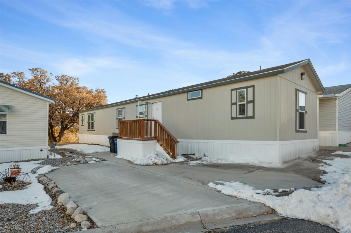 2025 E JEMEZ RD TRLR 231, Los Alamos, NM 87544 Manufactured Home For Sale  MLS# 202342221  RE/MAX