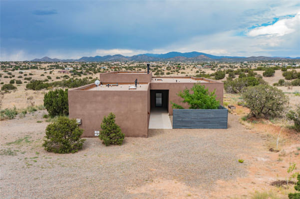 25 SPUR RANCH RD, LAMY, NM 87540 - Image 1